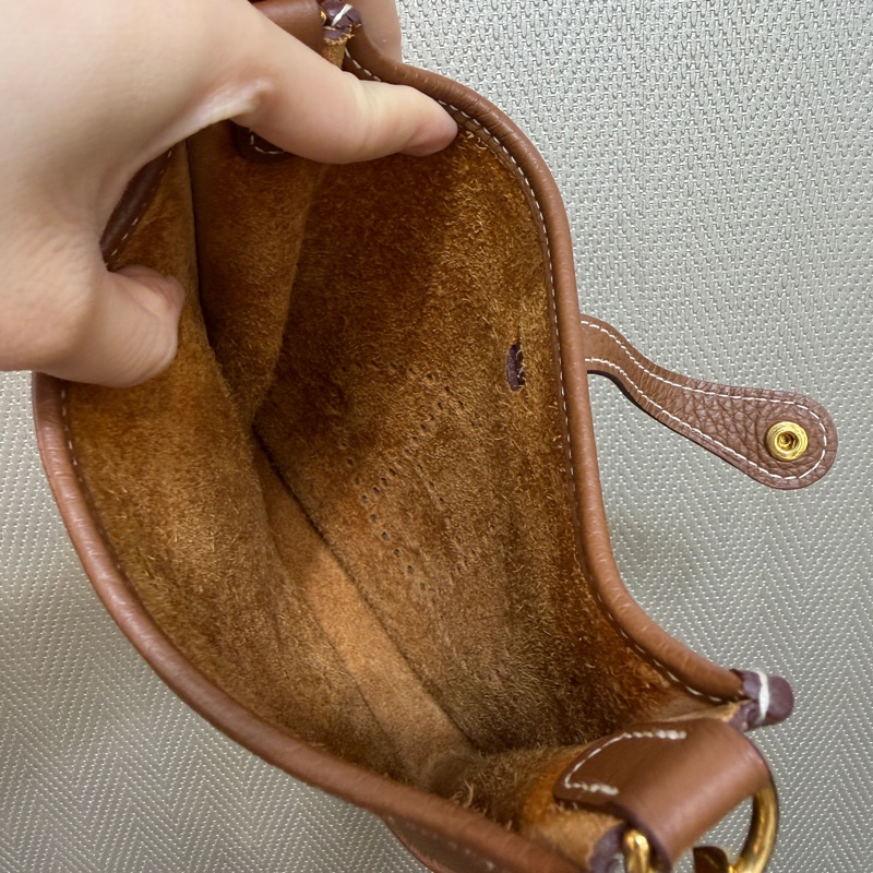 Hermes 金棕Clemence皮金釦Mini Evelyne斜背包-10