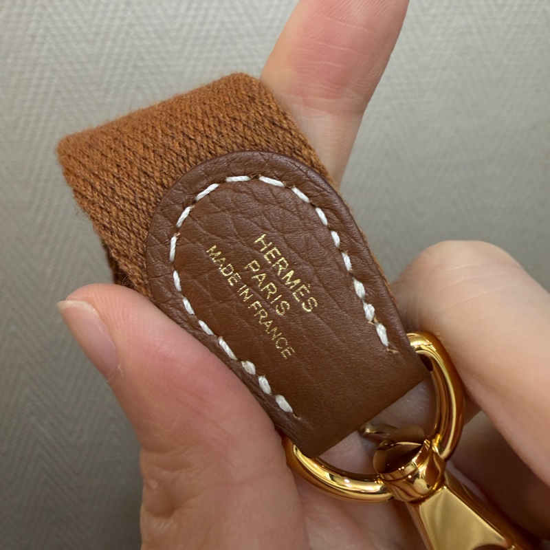 Hermes 金棕Clemence皮金釦Mini Evelyne斜背包-11
