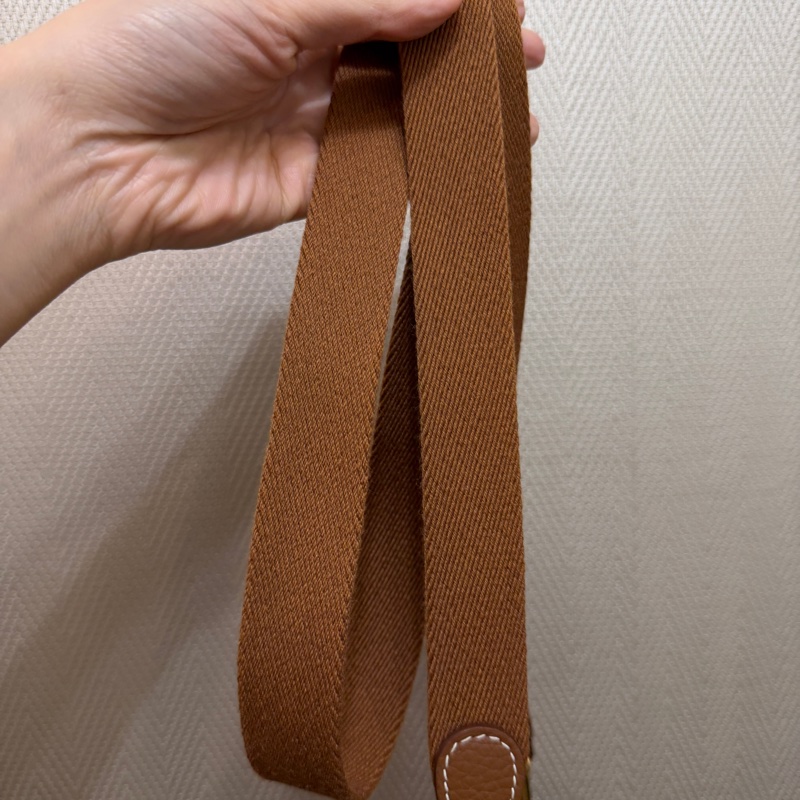 Hermes 金棕Clemence皮金釦Mini Evelyne斜背包-12