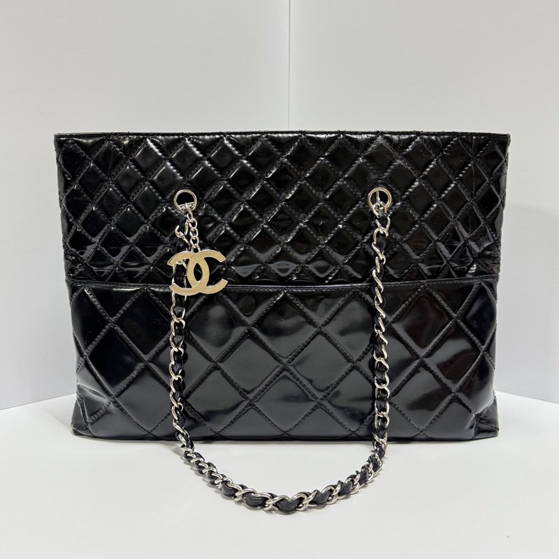 【年底優惠⏰】 Chanel 香奈兒 黑銀菱格紋 托特包 專櫃26萬！-0