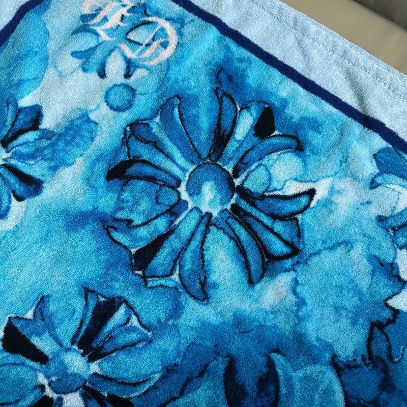 全新 Chrome Hearts 克羅心 札染藍十字花軍花藤蔓愛心沙灘巾-1