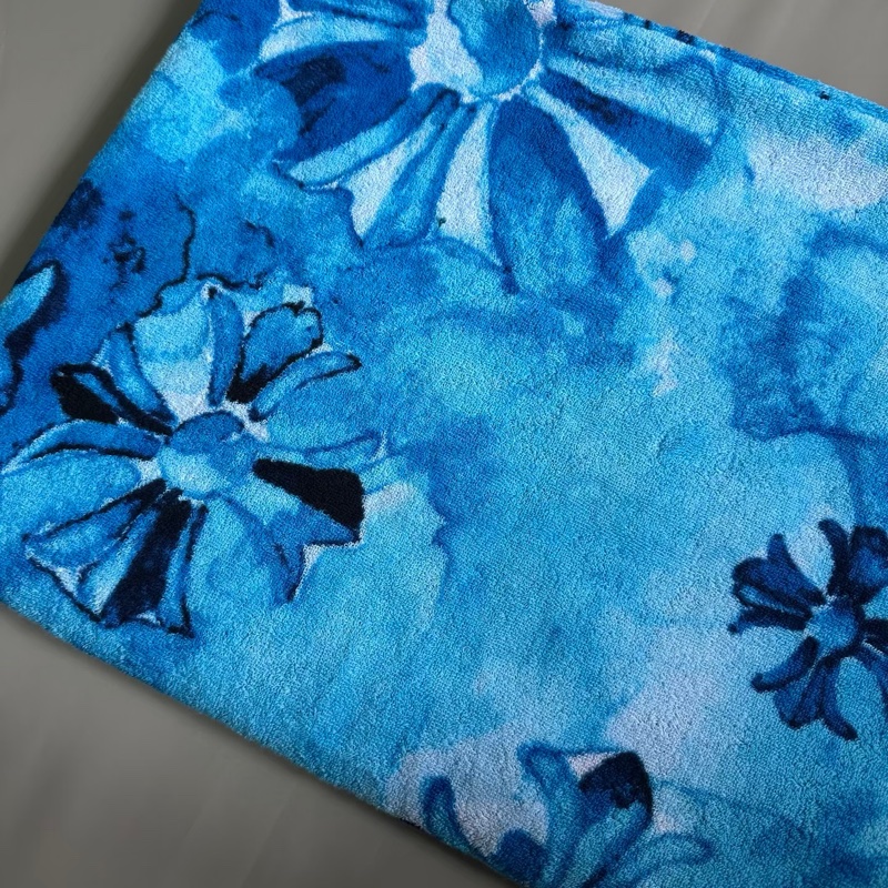 全新 Chrome Hearts 克羅心 札染藍十字花軍花藤蔓愛心沙灘巾-2