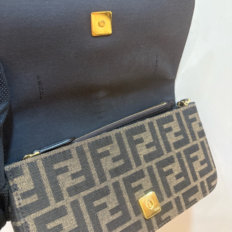 fendi 老花浮雕logo woc 二合一-4