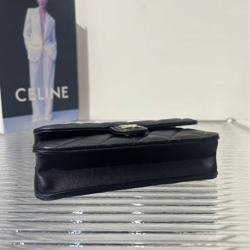 🔥新到： CHANEL/香奈兒芯片款黑金手柄23cminiwoc 超靚手機包尺寸：17 × 11cm-7