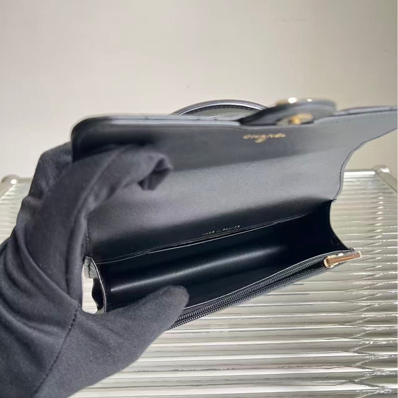 🔥新到: CHANEL/香奈兒芯片款黑金手柄23cminiwoc 超靚手機包尺寸:17 × 11cm-7