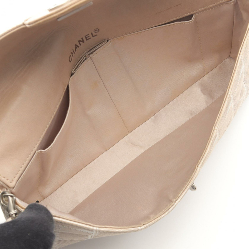 香奈兒新款旅行系列巧克力棒鏈條單肩手提包 A15316 皮革尼龍-2