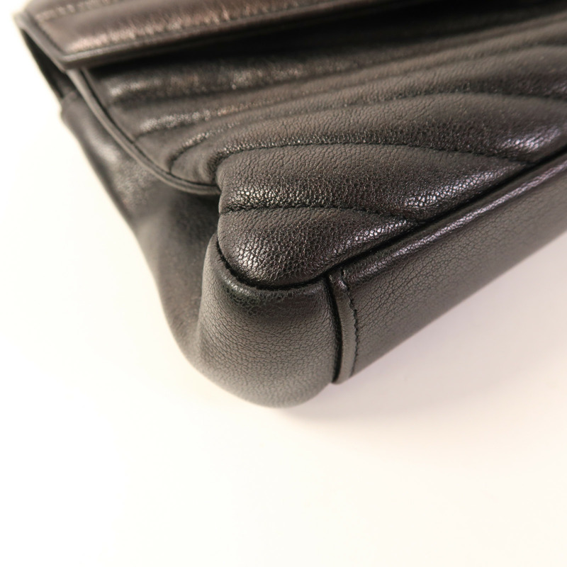 YVES SAINT LAURENT 皮革College Medium銀扣手挽肩背兩用袋-12