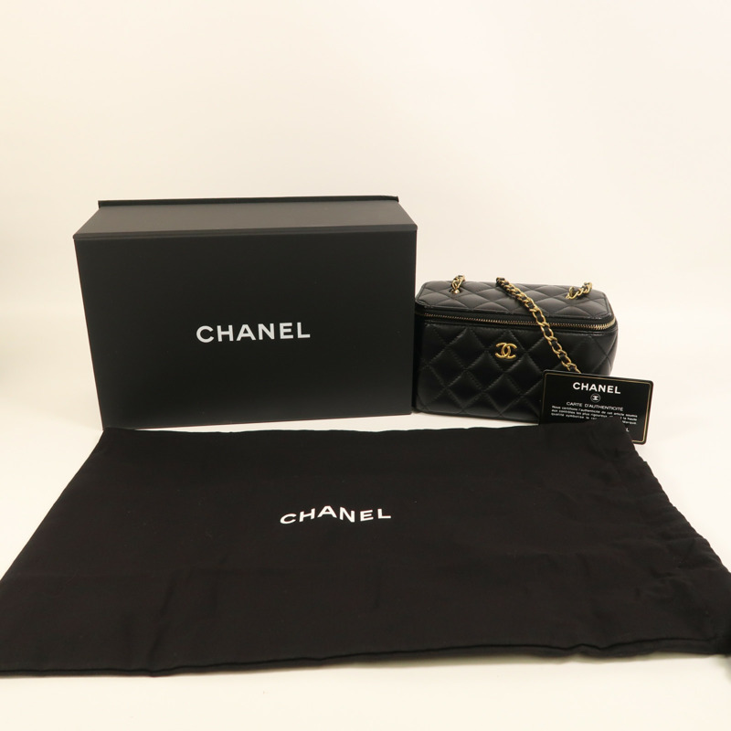 CHANEL 羊皮皮革Vanity Case金扣鏈帶肩背袋-9