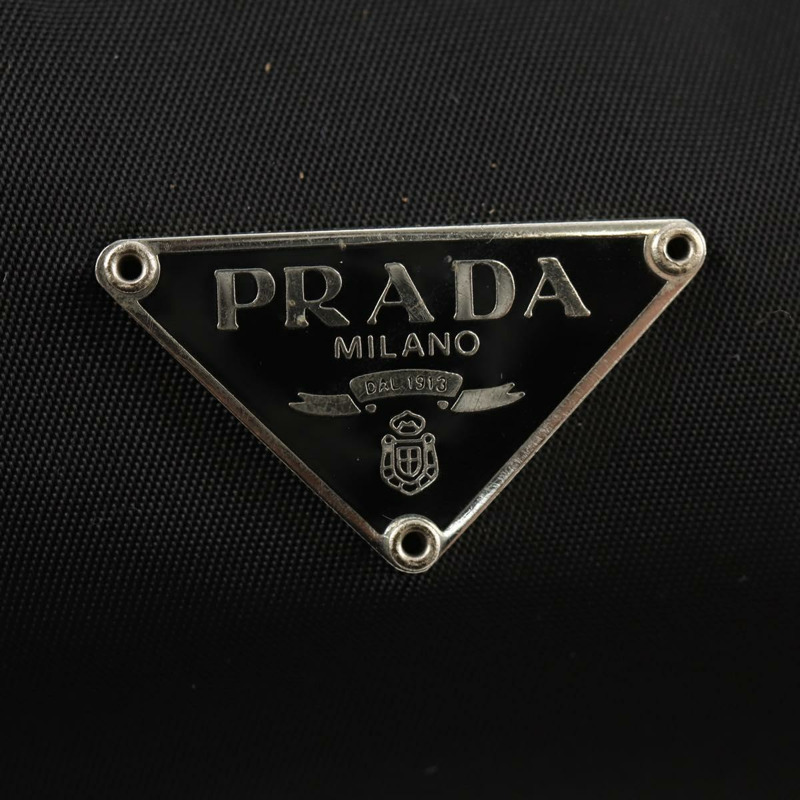 【日本直送】PRADA 尼龍黑色銀色配件包 Auth 158519V-17