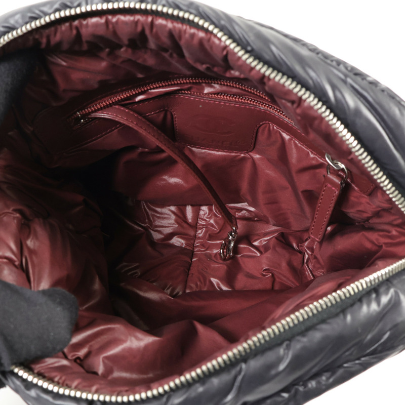 CHANEL 尼龍Coco Cocoon Messenger銀扣肩背袋-9