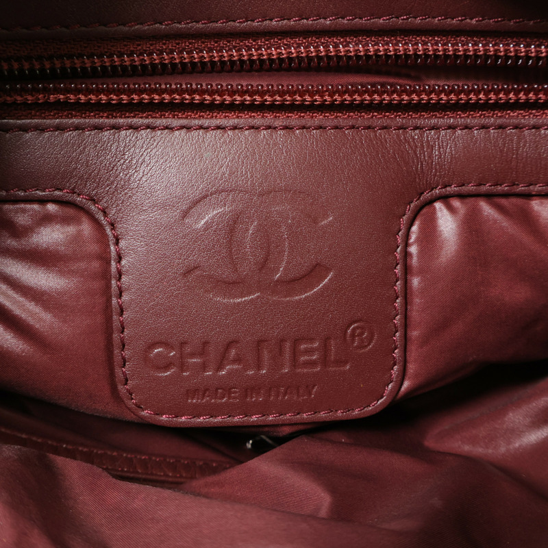 CHANEL 尼龍Coco Cocoon Messenger銀扣肩背袋-10