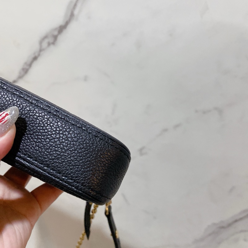 LV M80349 EASY POUCH ON STRAP-17