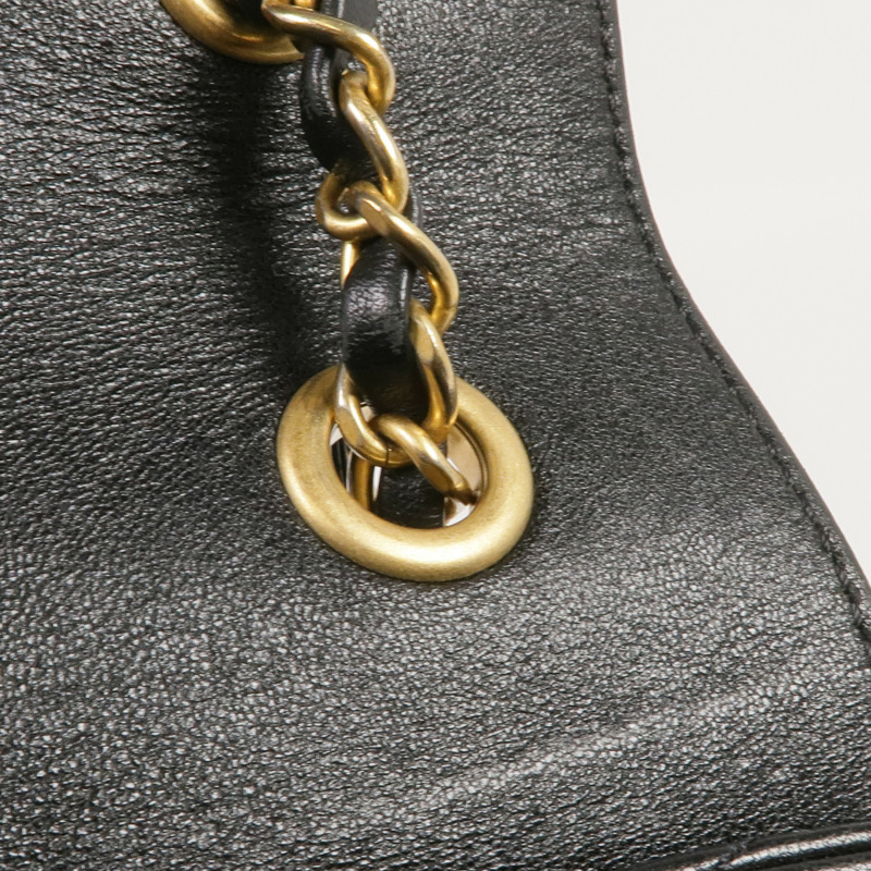 CHANEL 皮革Chain Shoulder金扣鏈帶肩背袋-13