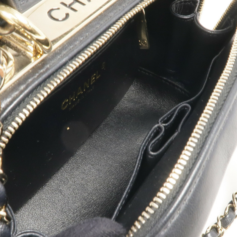 CHANEL 羊皮皮革Trendy CC金扣手挽肩背兩用袋-11