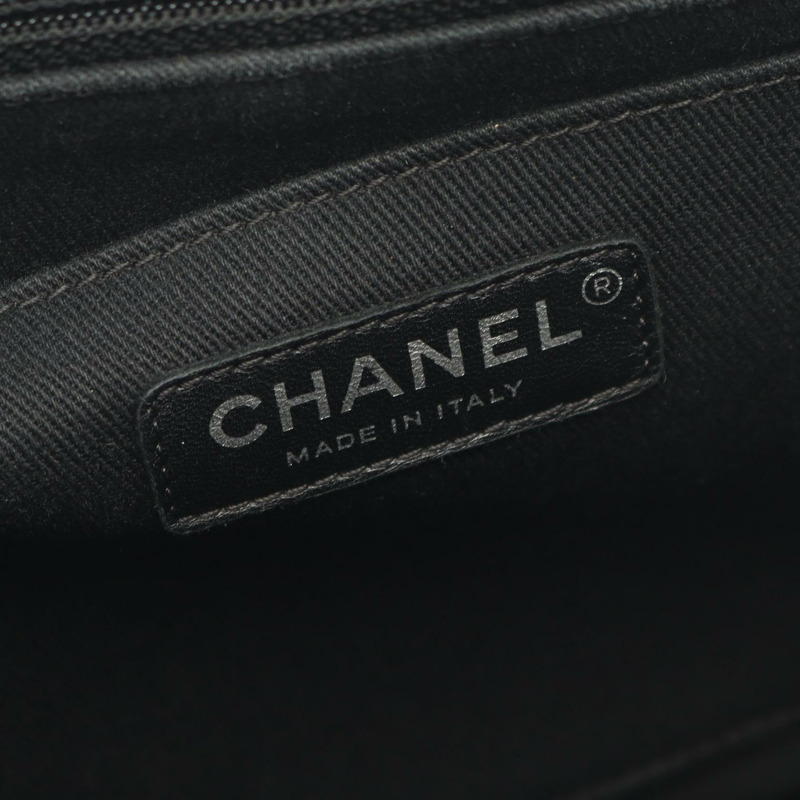 香奈兒 Matelasse 鏈條肩背包，粒面小牛皮，黑色，二手-3