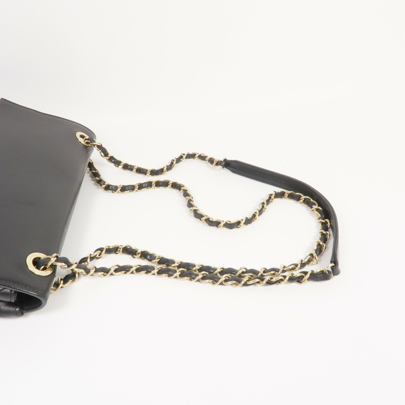 CHANEL 羊皮皮革Chain Shoulder金扣鏈帶肩背袋-4