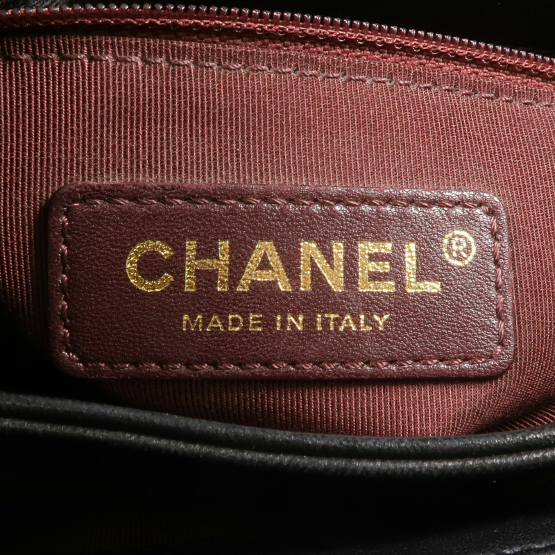 CHANEL 羊皮皮革Chain Shoulder金扣鏈帶肩背袋-13