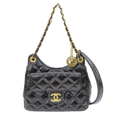 黑色 亮面漆皮 菱格紋 Matelasse Small Hobo Bag 肩背包【CHANEL 香奈兒】 AS3710