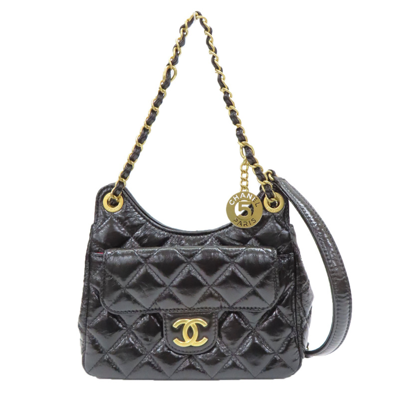 黑色 亮面漆皮 菱格紋 Matelasse Small Hobo Bag 肩背包【CHANEL 香奈兒】 AS3710-0