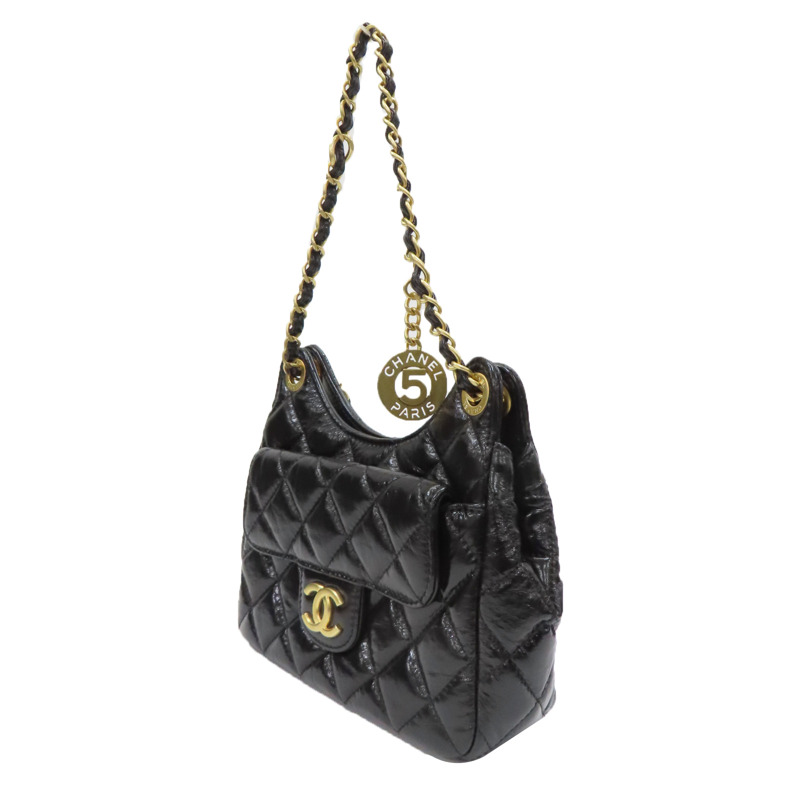 黑色 亮面漆皮 菱格紋 Matelasse Small Hobo Bag 肩背包【CHANEL 香奈兒】 AS3710-2