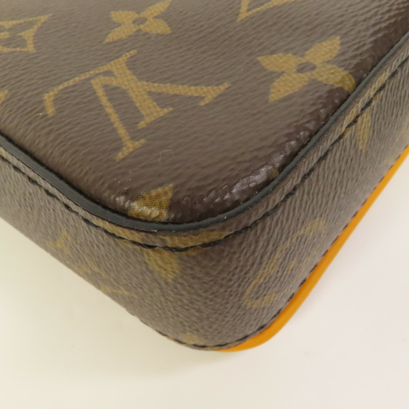 LOUIS VUITTON Monogram S-Lock Vertical Wearable Wallet肩背袋-12
