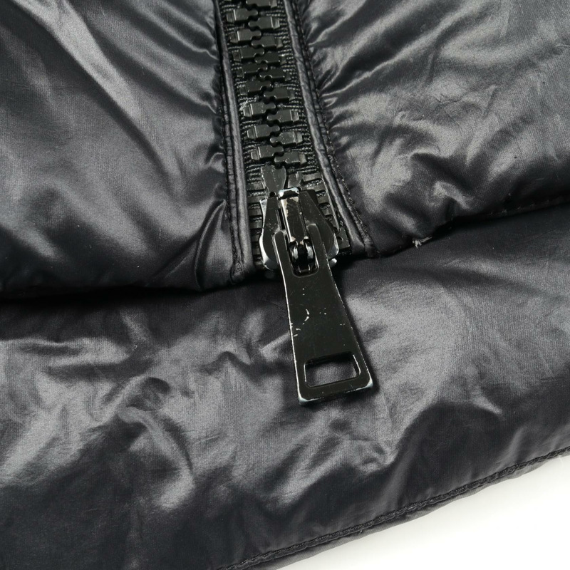 MONCLER SUYEN 帶帽羽絨服 尼龍 黑色 二手 女款-11