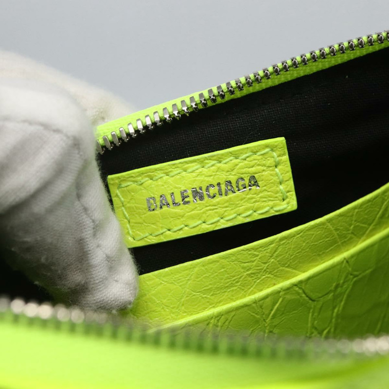 【日本直送】BALENCIAGA Luca Goal 迷你包，皮革材質，綠色/銀色，貨號 695814，正品編號 158885SAM-19