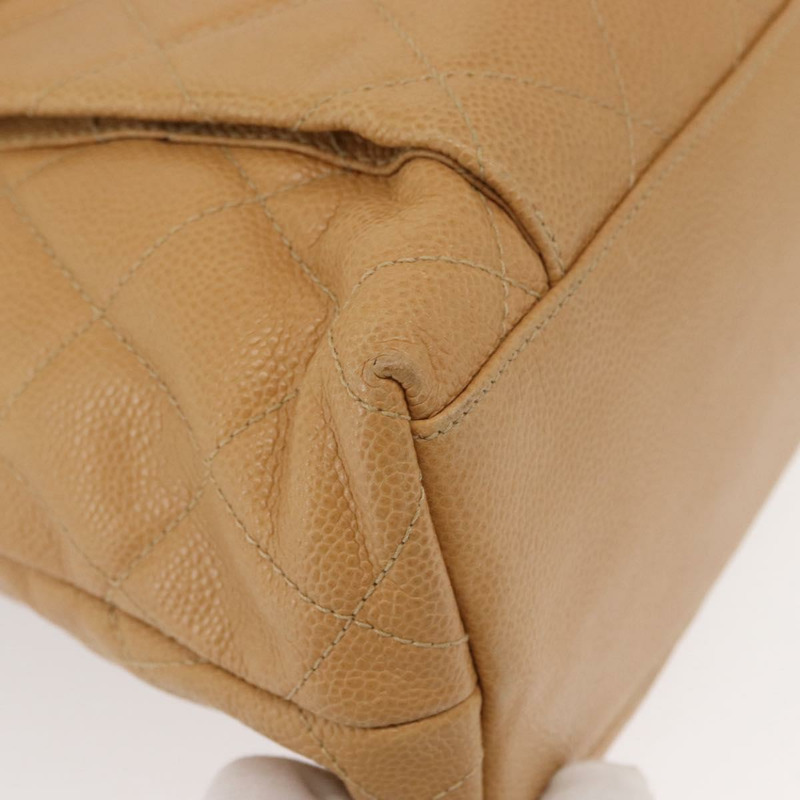 【日本直送】香奈兒鏈絎縫肩背包 魚子醬紋米色金色CC標誌 正品 ka904V-7