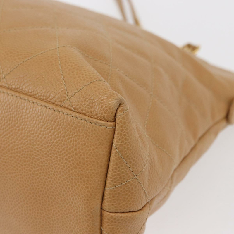 【日本直送】香奈兒鏈絎縫肩背包 魚子醬紋米色金色CC標誌 正品 ka904V-16