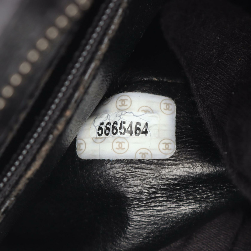 香奈兒 (CHANEL) Medallion Tote Handbag A01804 皮革粒面小牛皮 黑色 SHW 二手 CC-4