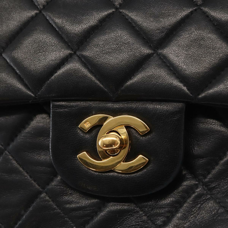 【日本直送】香奈兒 Chain Matelasse 25 單肩包，羊皮材質，黑色，金色雙C標誌，正品 ka829SAV-17