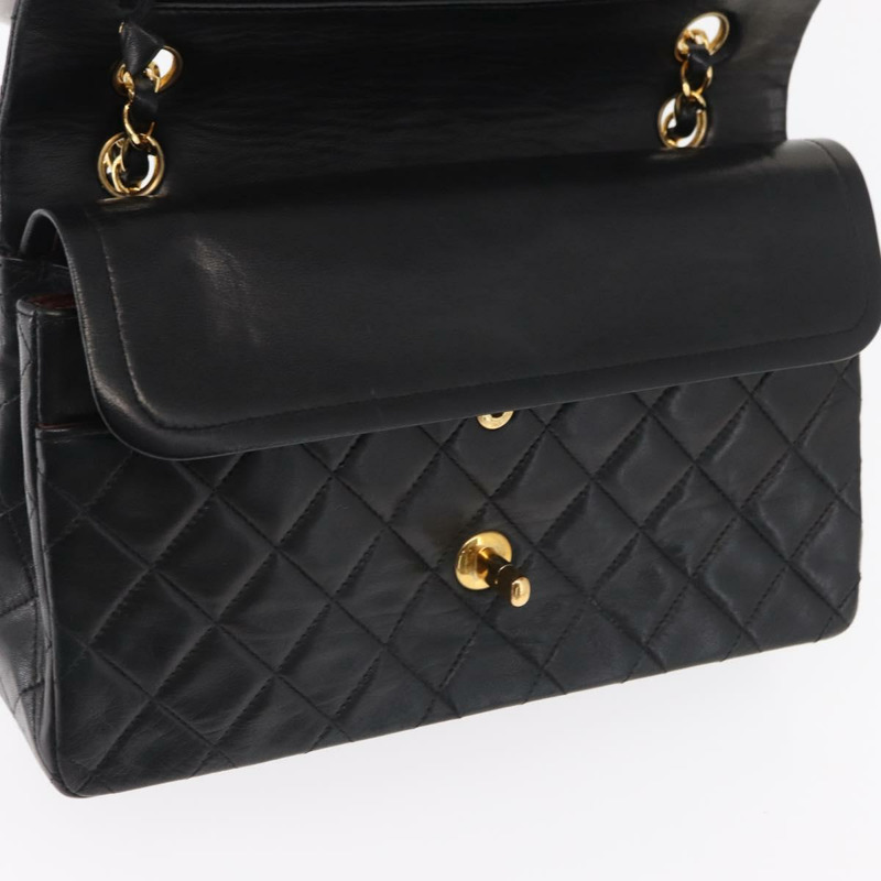 【日本直送】香奈兒 Chain Matelasse 25 單肩包，羊皮材質，黑色，金色雙C標誌，正品 ka829SAV-19