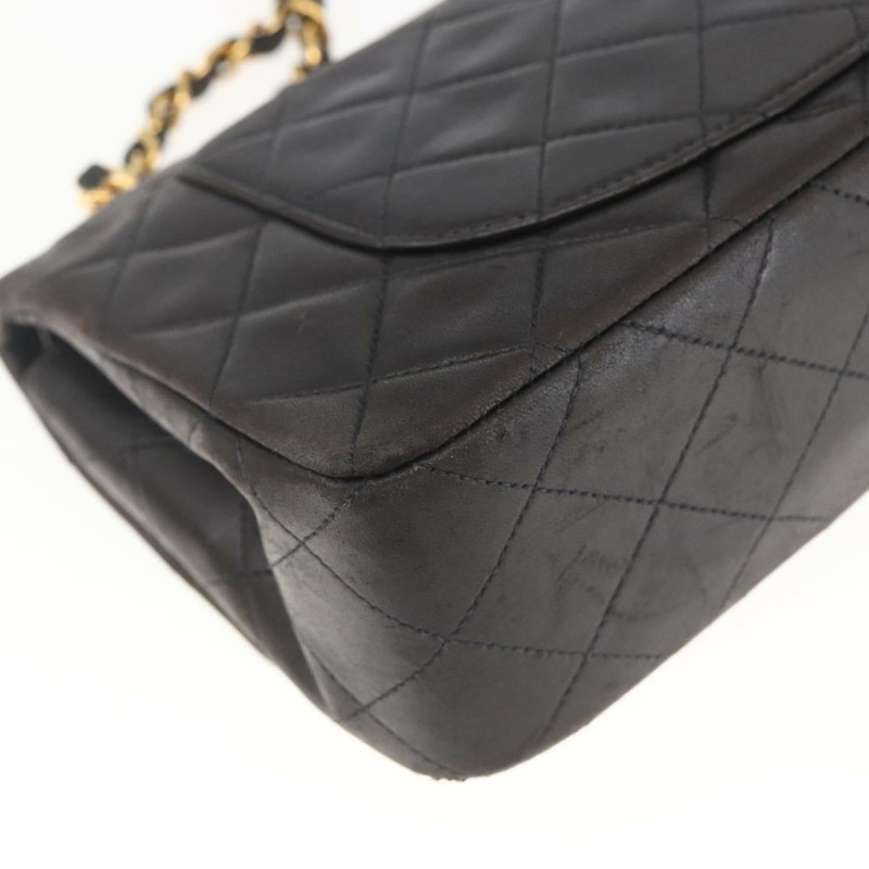 【日本直送】香奈兒雙蓋絎縫25鏈條包，羊皮材質，黑色金色雙C標誌，正品編號157061SAV-16