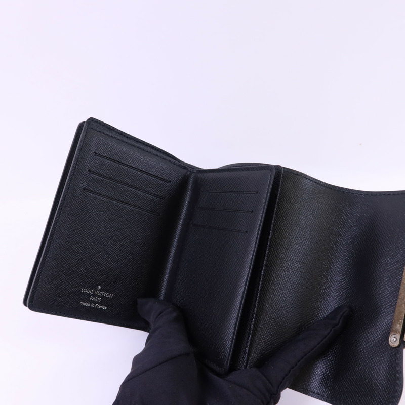 LOUIS VUITTON Epi Portefeuille Joey銀扣錢包-5