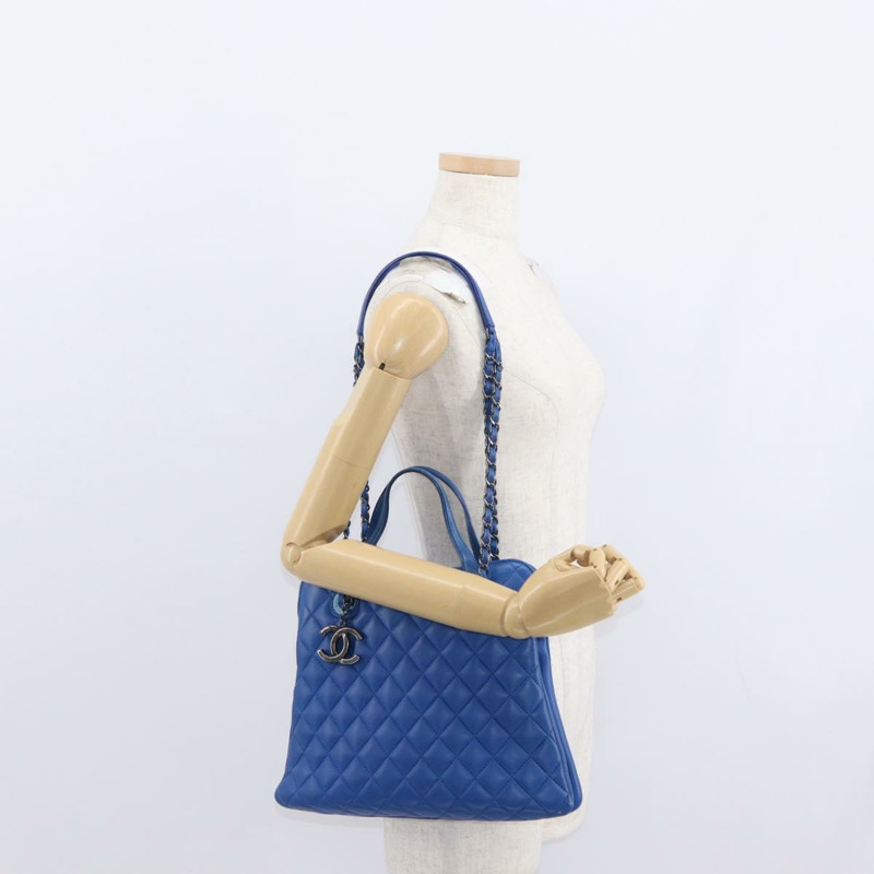 【日本直送】香奈兒 (CHANEL) Matelasse 手袋，羊皮材質，雙肩背帶，藍色，CC 標誌，正品編號 157282SAM-30