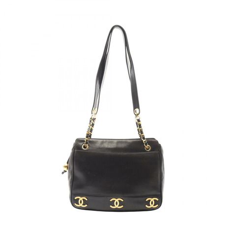 香奈兒三重 COCO 標誌鏈條單背包，羊皮材質，黑色，金色五金，二手 CC