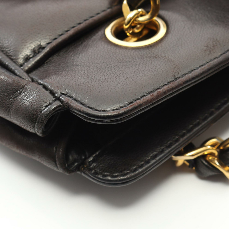 香奈兒三重 COCO 標誌鏈條單背包，羊皮材質，黑色，金色五金，二手 CC-8