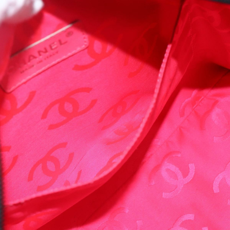 【日本直送】香奈兒 (CHANEL) Matelasse Cambon 系列手提包，小牛皮材質，黑色，銀色雙C標誌，貨號 157393SM-20