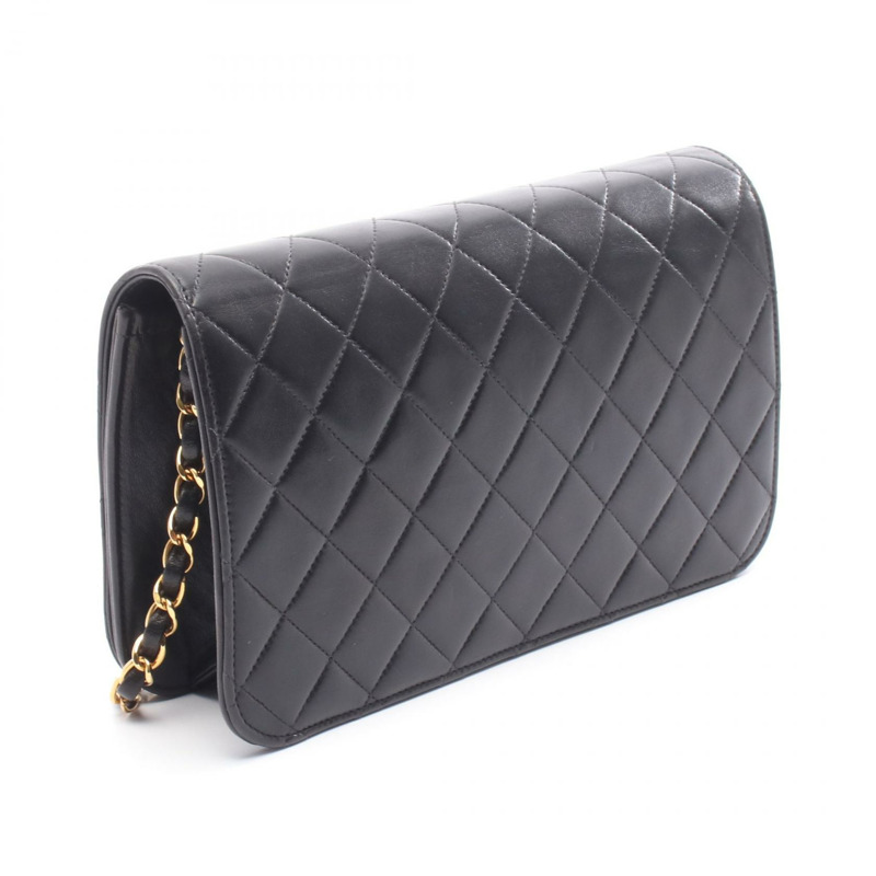 香奈兒 (CHANEL) 絎縫全蓋鏈條肩背包，羊皮材質，黑色，金色五金，二手 CC-1