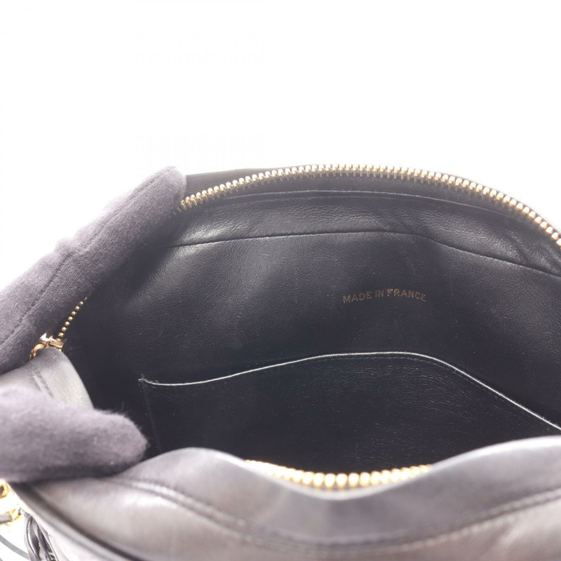 香奈兒 (CHANEL) 絎縫鏈條肩背斜背包，羊皮材質，黑色，金色五金，二手 CC-6