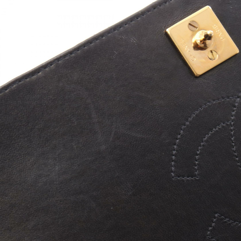 香奈兒 (CHANEL) 絎縫全蓋鏈條肩背包，羊皮材質，黑色，金色五金，二手 CC-5