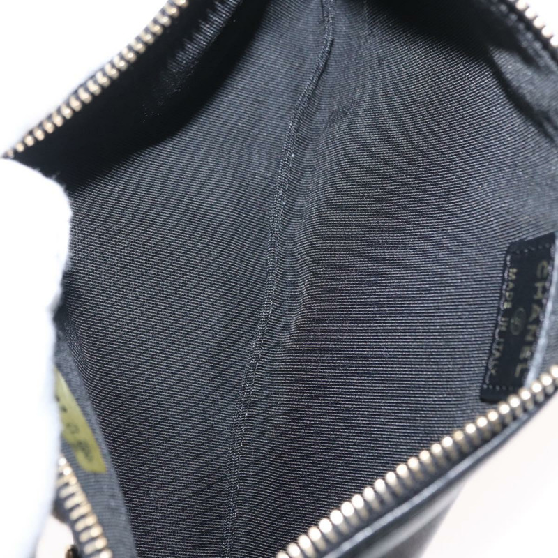 【日本直送】香奈兒山茶花手拿包，羊皮材質，黑色銀色雙C標誌，正品編號BA9202V-10