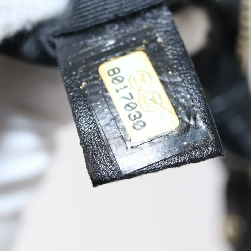 【日本直送】香奈兒山茶花手拿包，羊皮材質，黑色銀色雙C標誌，正品編號BA9202V-11