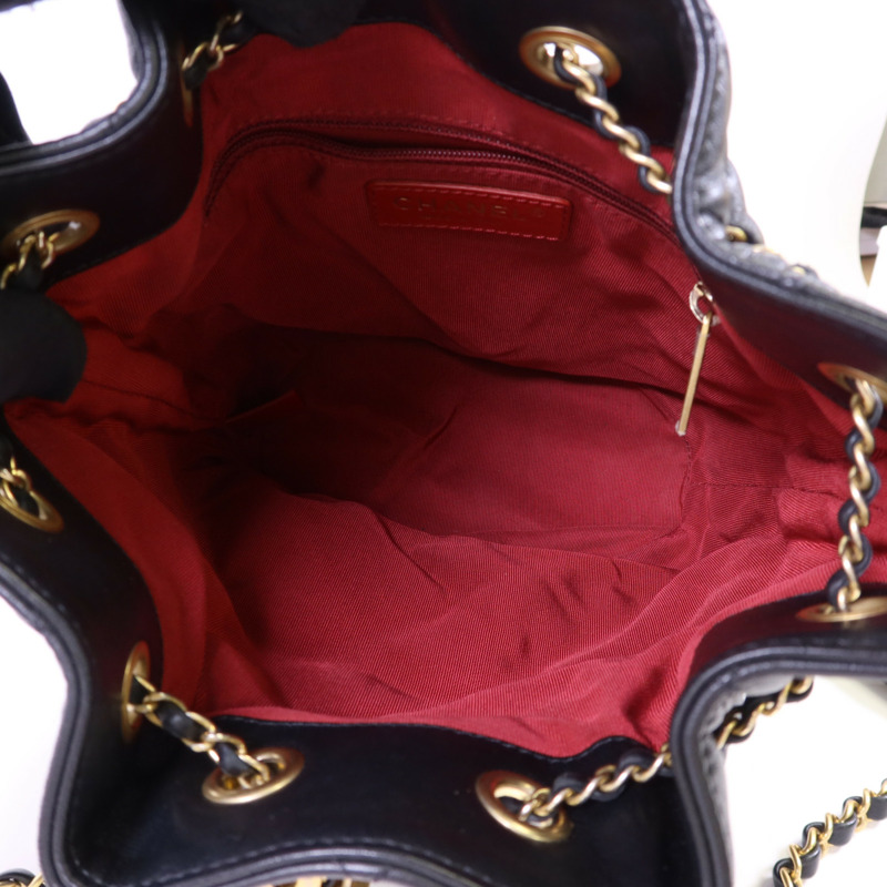 CHANEL 羊皮皮革Bucket Bag金扣肩背袋-5