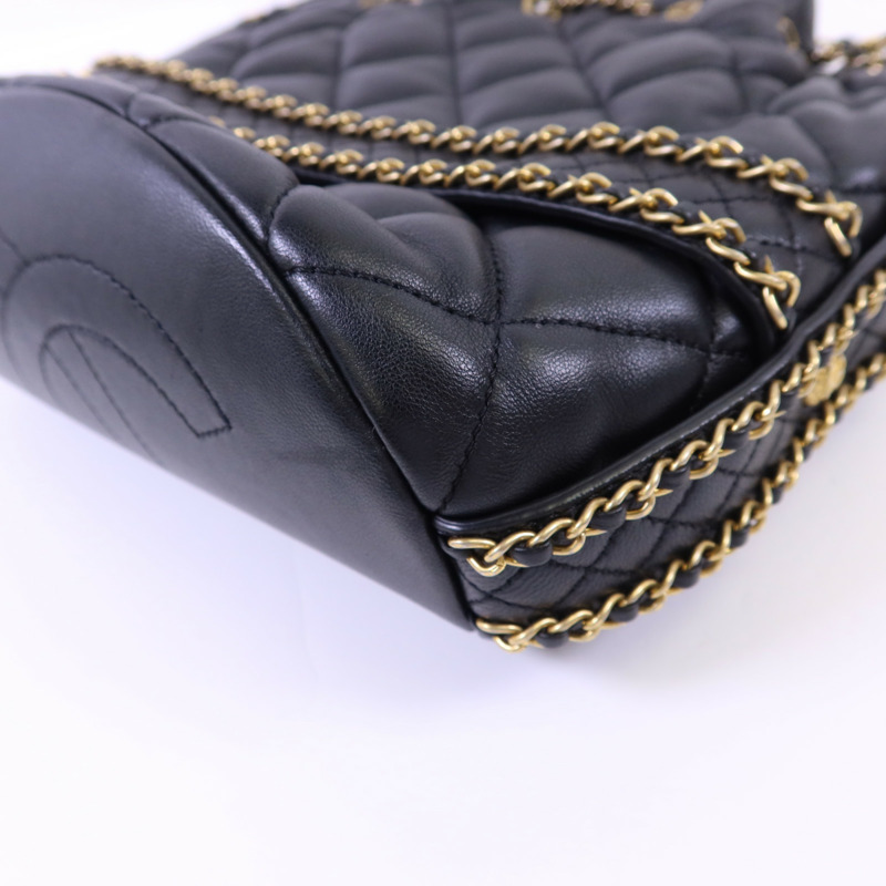 CHANEL 羊皮皮革Bucket Bag金扣肩背袋-13