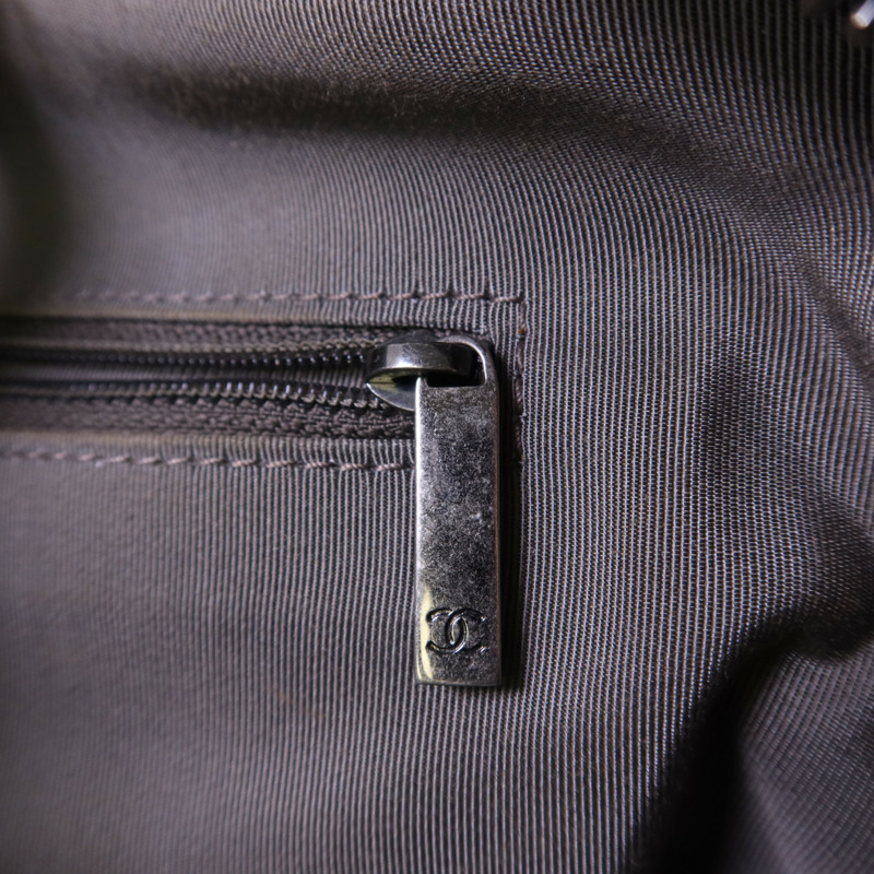 CHANEL 牛皮皮革Chain Shoulder銀扣鏈帶肩背袋-9