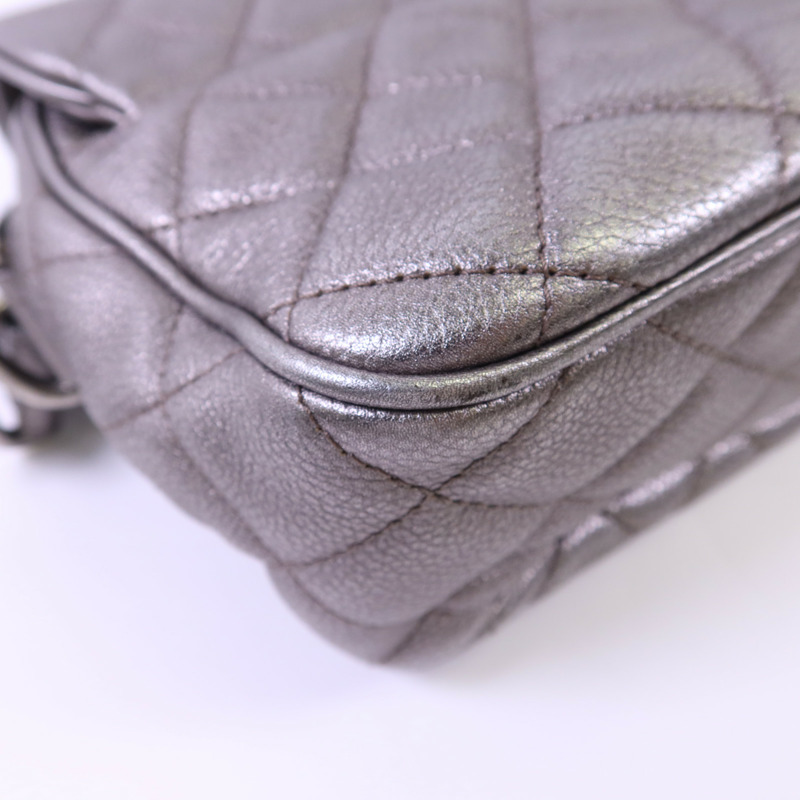 CHANEL 牛皮皮革Chain Shoulder銀扣鏈帶肩背袋-15
