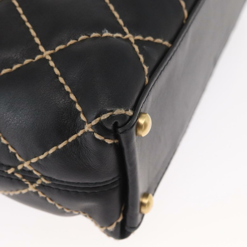 【日本直送】香奈兒 (CHANEL) 野性縫線托特包，羊皮材質，黑色，金色雙C標誌，正品編號 158675SAV-7