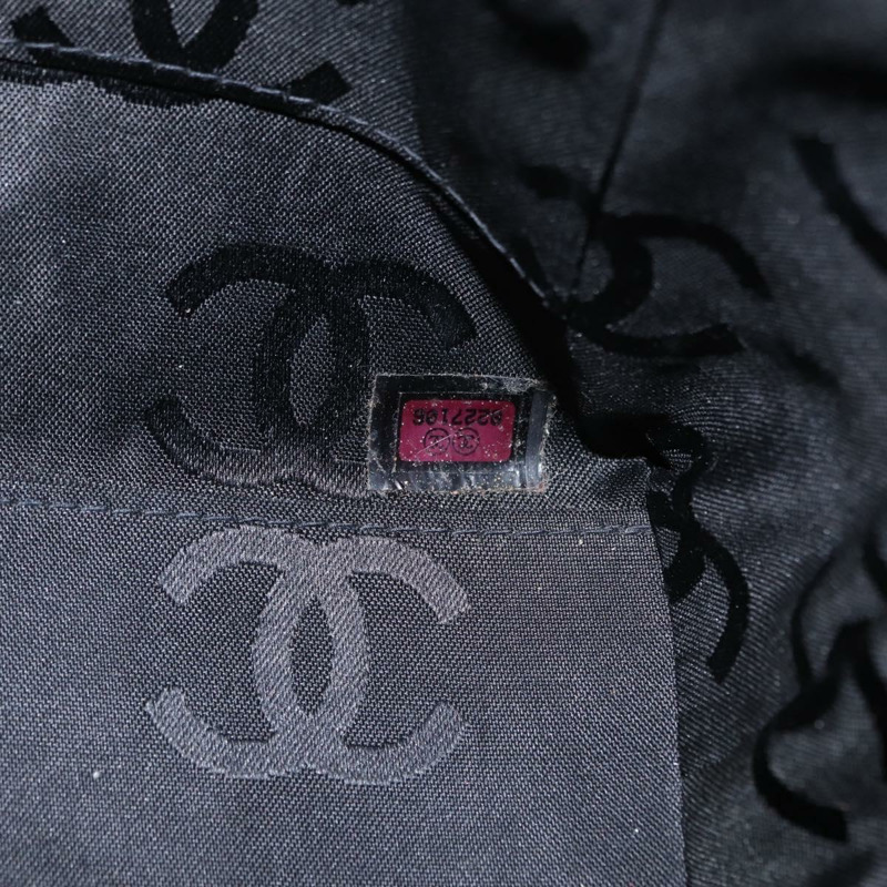 【日本直送】香奈兒 (CHANEL) 野性縫線托特包，羊皮材質，黑色，金色雙C標誌，正品編號 158675SAV-9