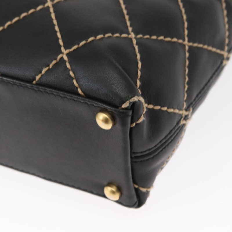 【日本直送】香奈兒 (CHANEL) 野性縫線托特包，羊皮材質，黑色，金色雙C標誌，正品編號 158675SAV-14